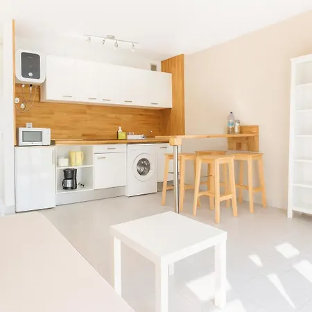 Mar Airport-park By Babiniliving Appartement *