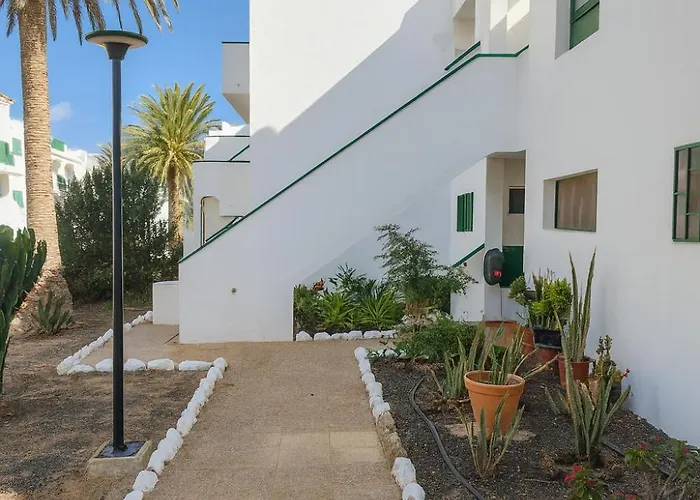 Mar Airport-park By Babiniliving Daire